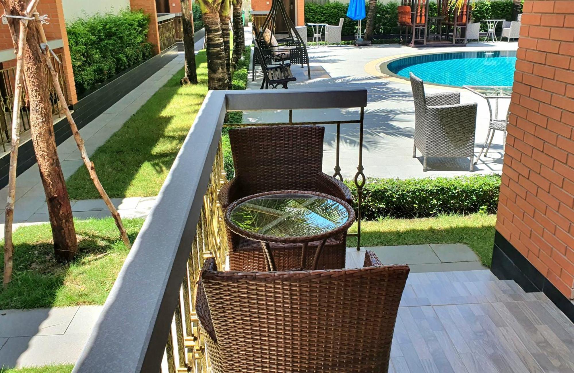 Sea Breeze Hotel & Villa Sihanoukville Exterior photo